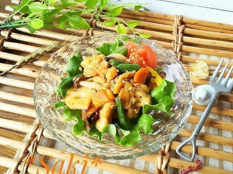 ココナッツ香る*テンペの胡麻油野菜炒め*